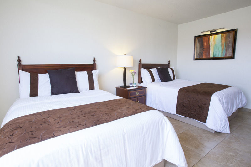 Clarion Inn Near Mcallen Airport Exteriör bild